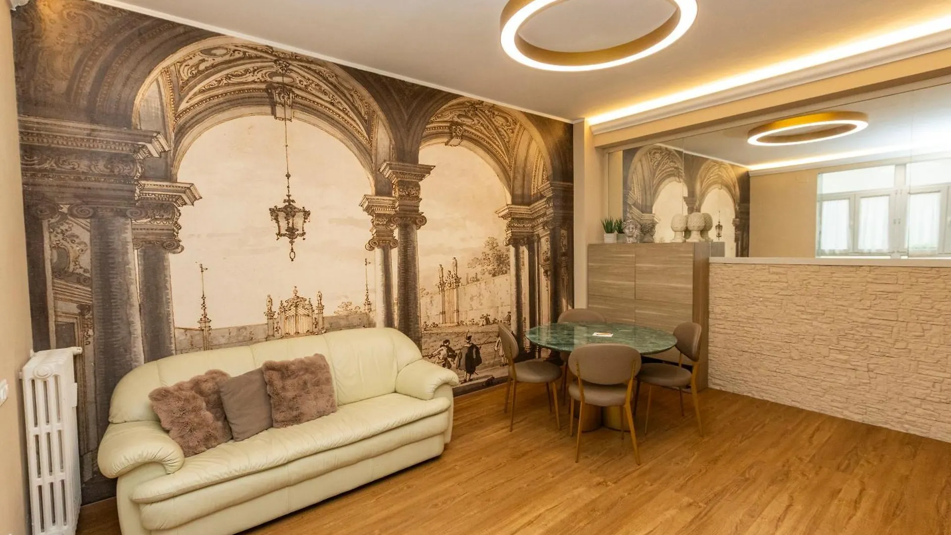 Romano Suite C7 로마